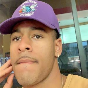 Meet your Posher, Amir Junior